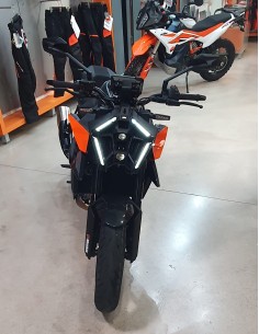 KTM 990 Duke año 2024