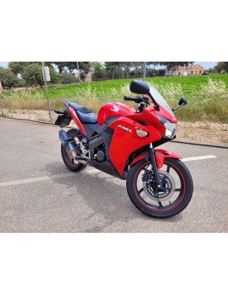 Honda CBR 125 R año 2015
