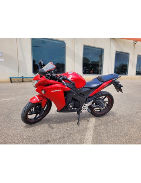 Honda CBR 125 R año 2015