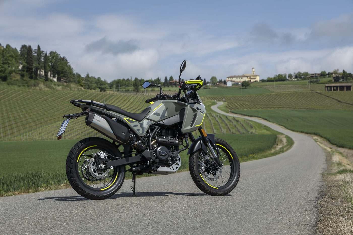 Benelli BKX 300