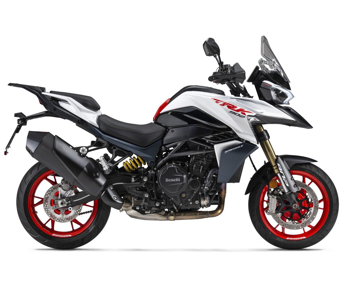 Benelli TRK 902 Stradale