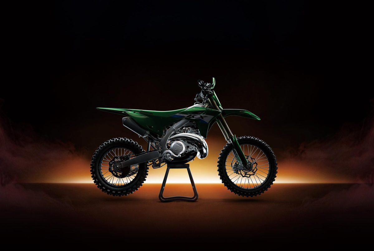 Kawasaki KX327X