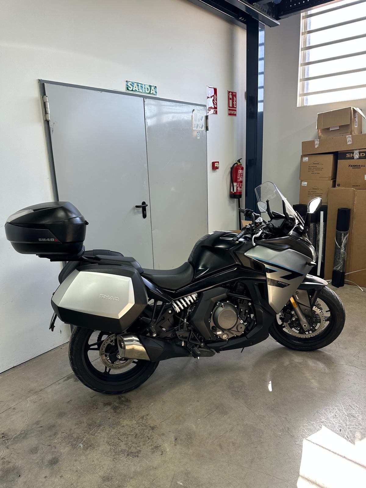 CFMOTO 650 NK ´22, foto 5