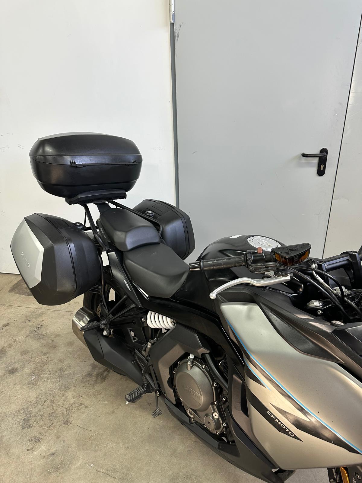 CFMOTO 650 NK ´22, foto 7