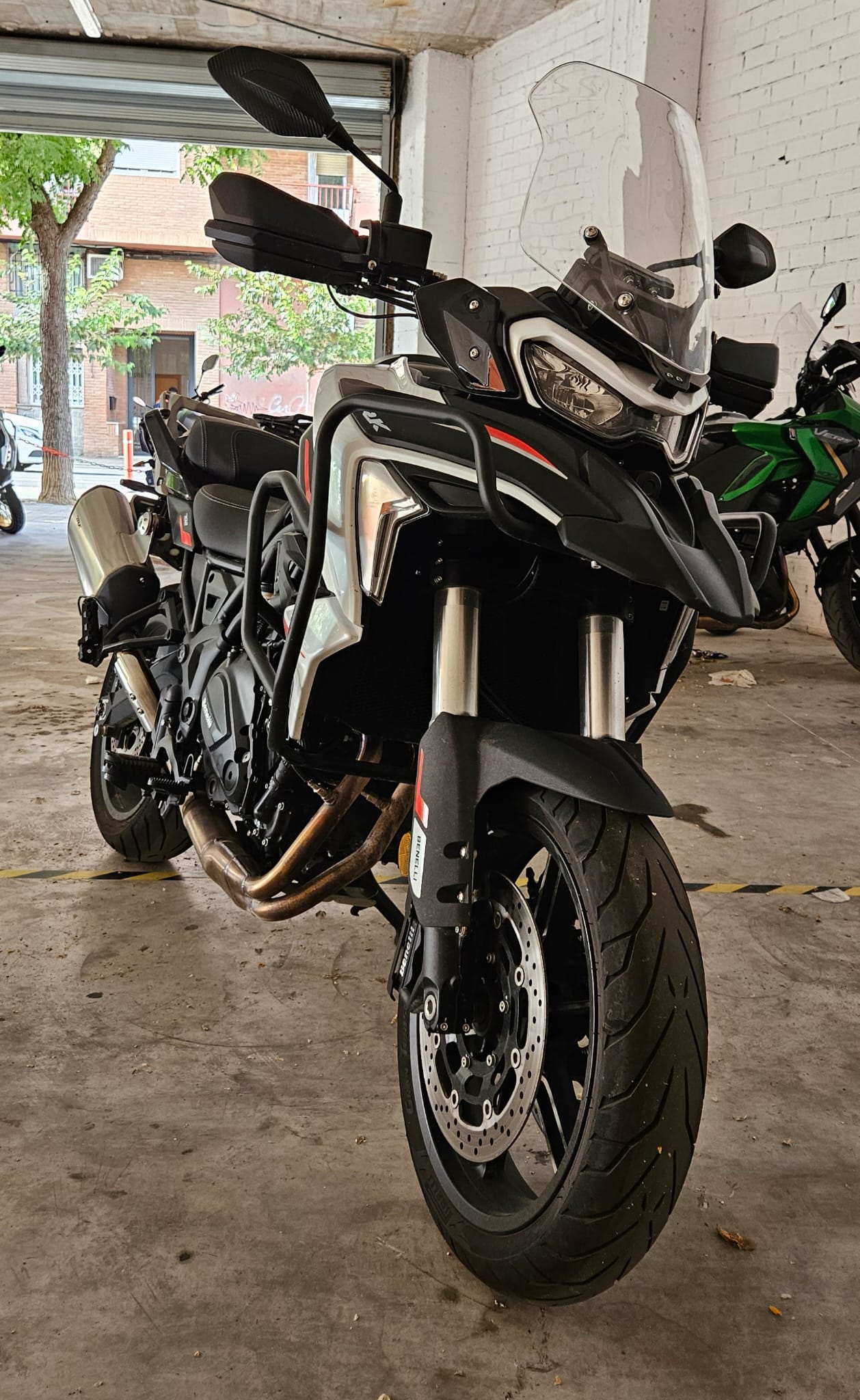 BENELLI TRK 702, foto 3