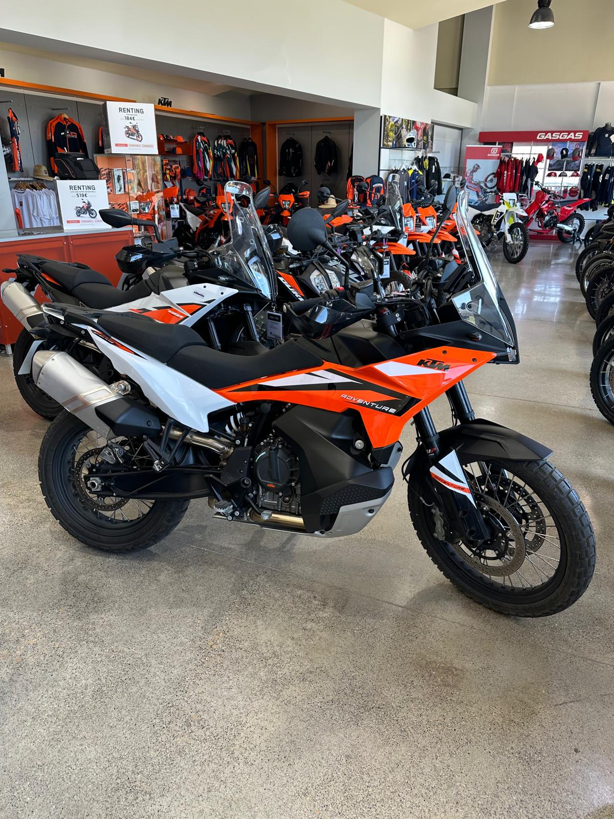 KTM 890 ADVENTURE ´24
