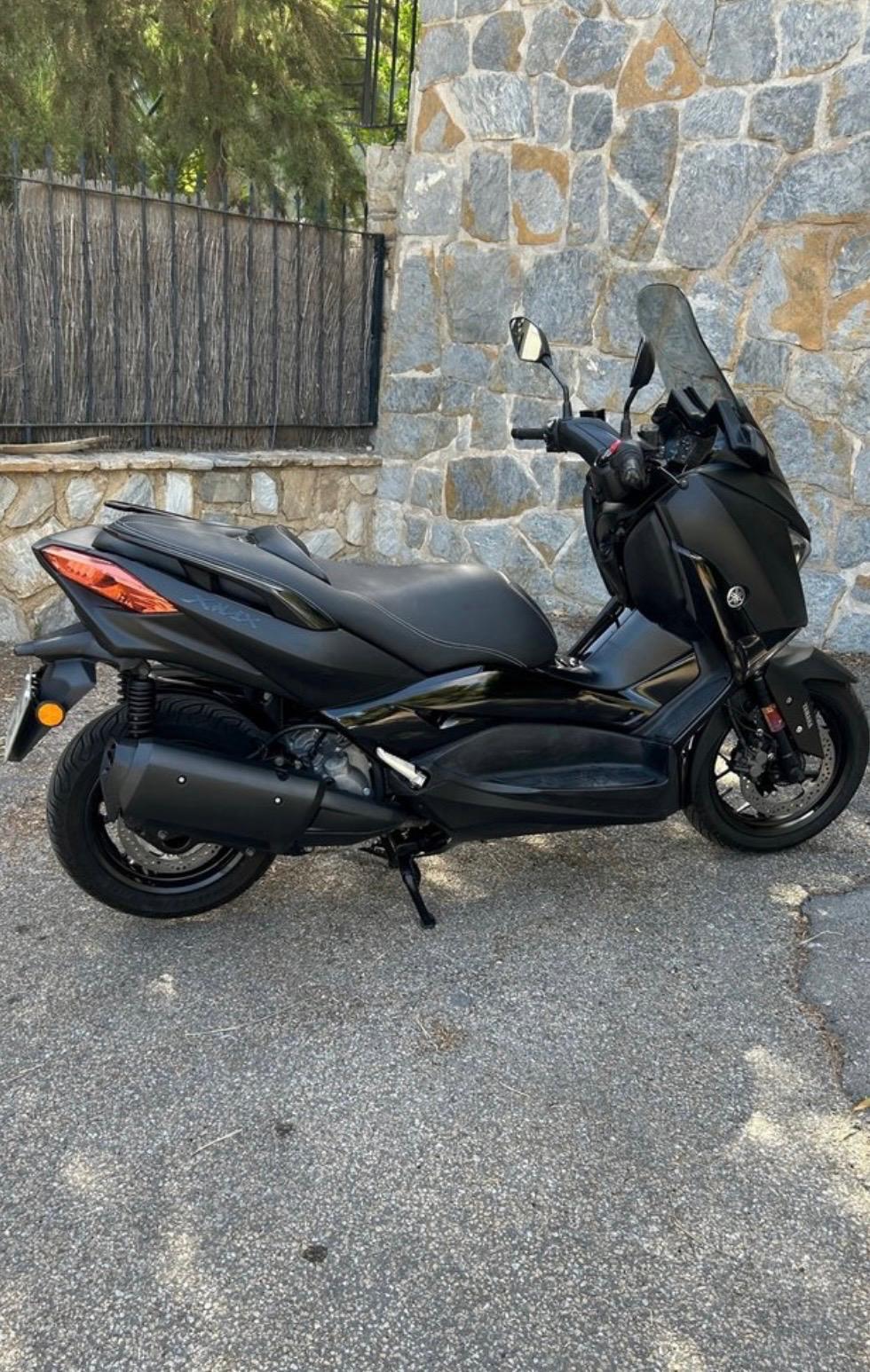YAMAHA X MAX 300 ´21