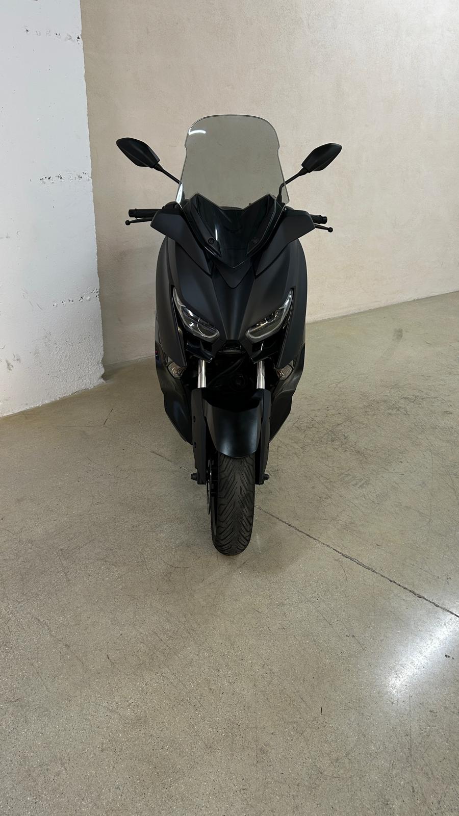 YAMAHA X MAX 300 ´21, foto 10