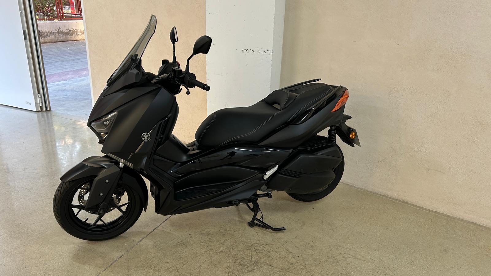 YAMAHA X MAX 300 ´21, foto 11
