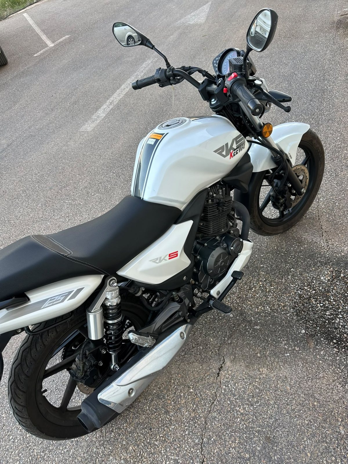 KEEWAY RKF 125, foto 2