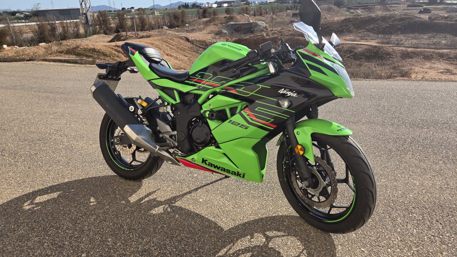 KAWASAKI NINJA 125, foto 1