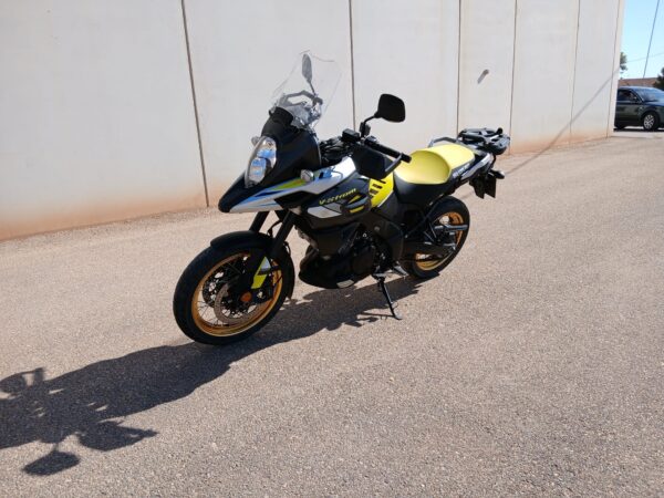 Suzuki V-Strong 1000 XT año 2017