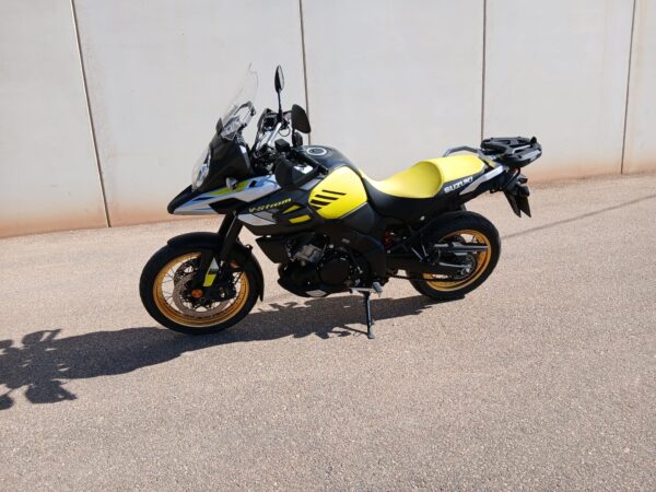 Suzuki V-Strong 1000 XT año 2017