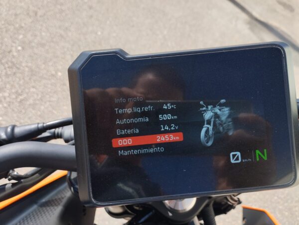 KTM Duke 125 año 2024