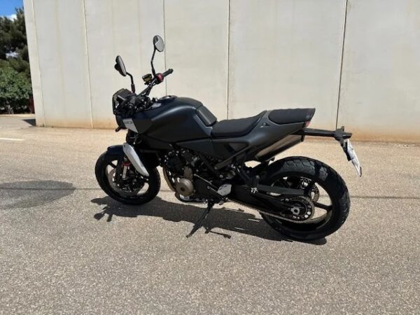 Husqvarna Svartpilen 801 2025