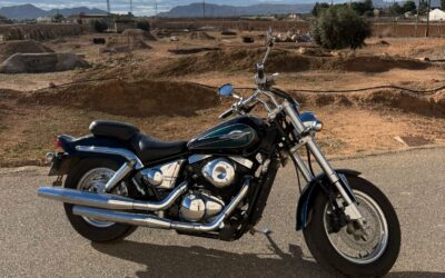 SUZUKI MARAUDER VZ 800