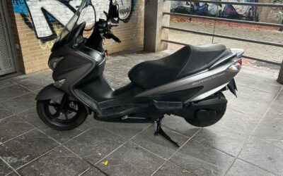 SUZUKI BURGMAN 200 2014 GRIS