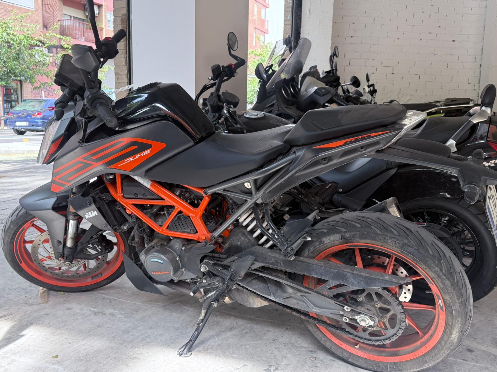 KTM DUKE 125 ´23