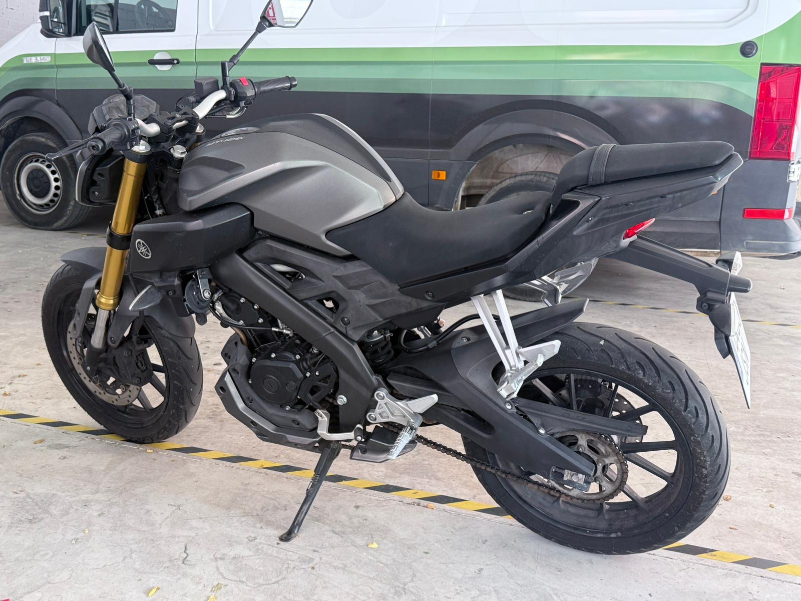 YAMAHA MT 125 ´16 - Imagen 4