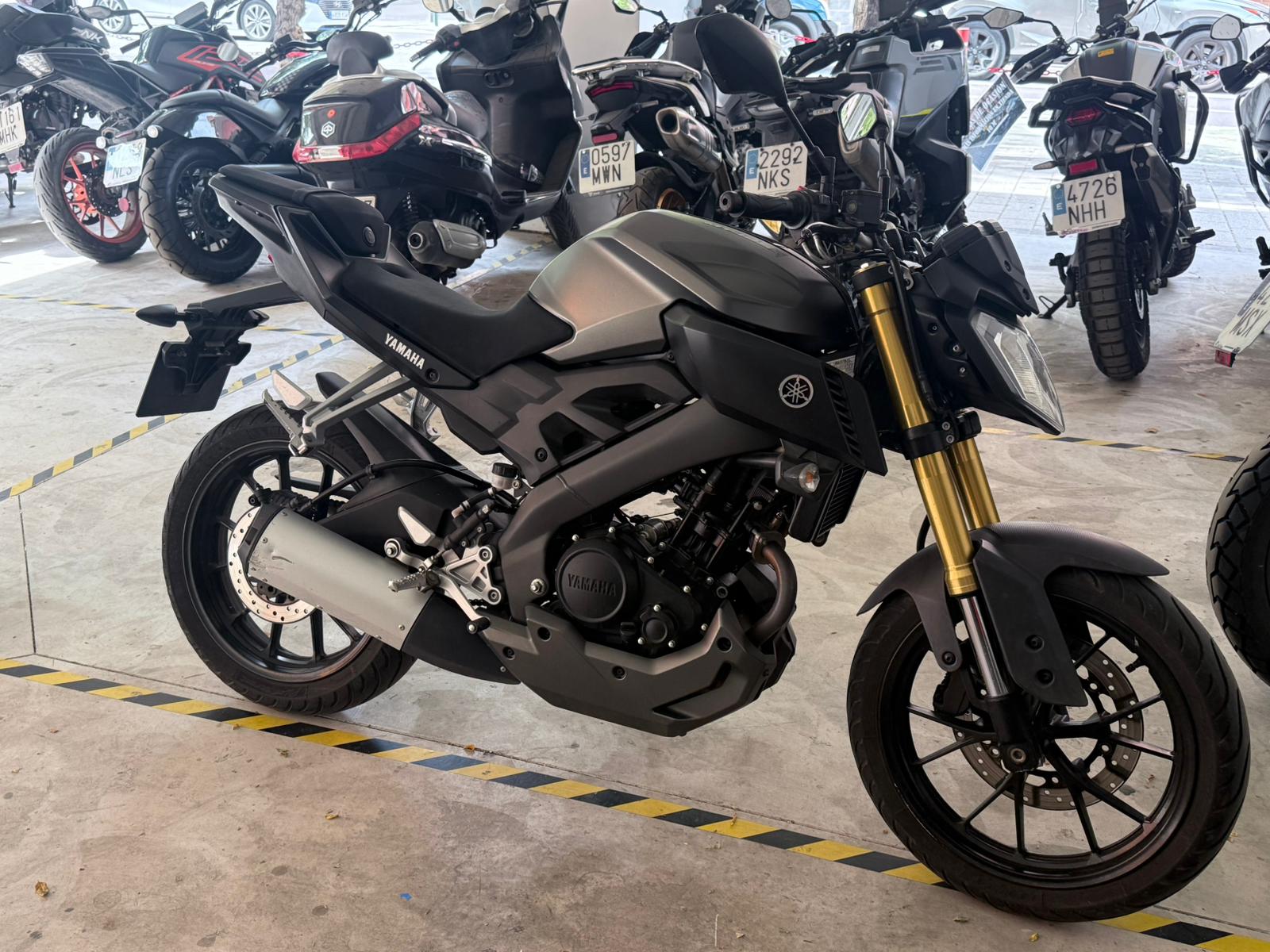 YAMAHA MT 125 ´16